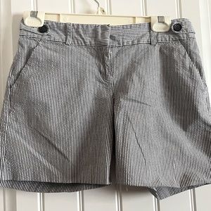 Ann Taylor 9” shorts